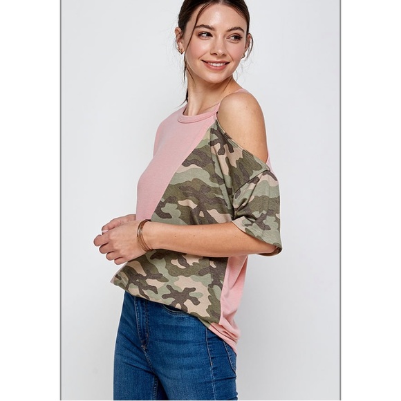 Dusty rose and camouflaged cold shoulder top - Picture 2 of 5